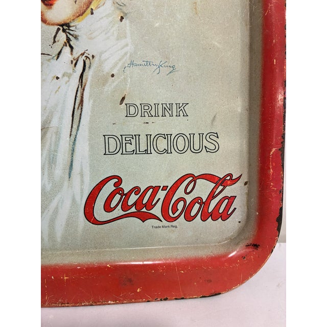 1950s Vintage 1973 Coca-Cola Hamilton King Metal Advertising Serving Tray For Sale - Image 5 of 10