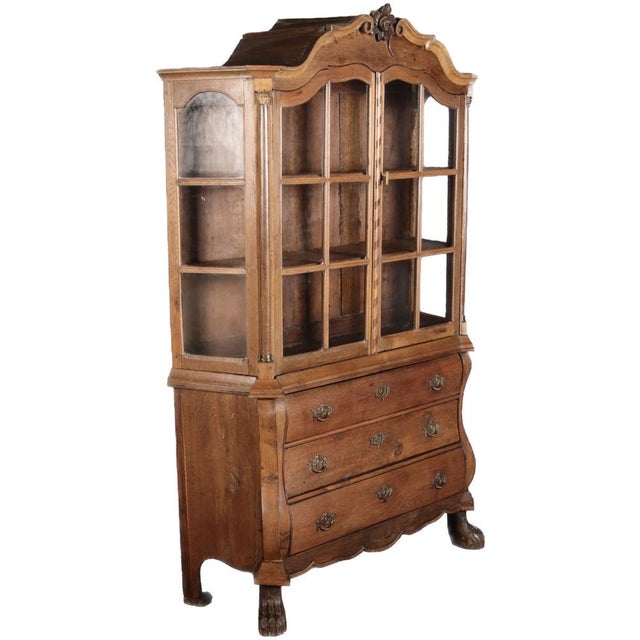 Age/age and origin/origin: The showcase is probably from around 1800 and the origin is probably Holland Mass/dimensions:...