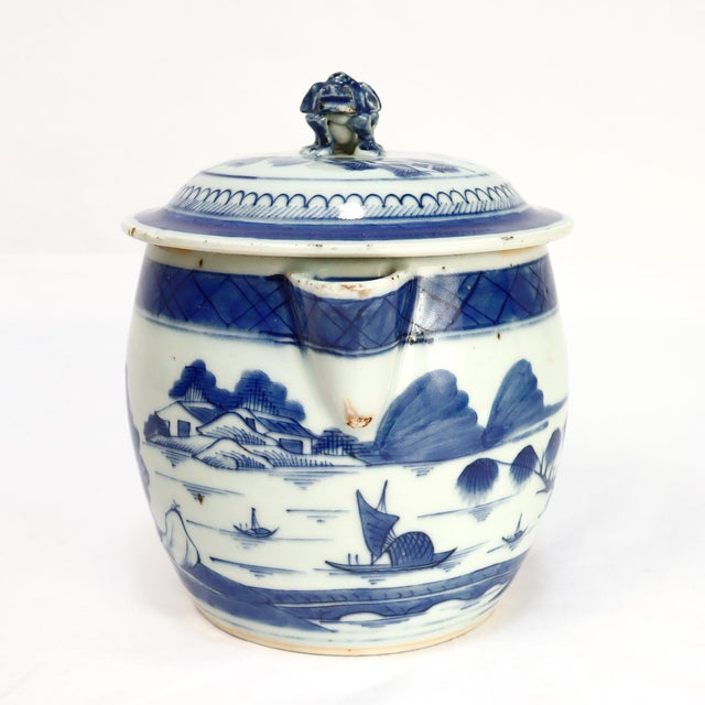 Ceramic Antique Chinese Export Porcelain Canton Pattern Cider Jug With Lid For Sale - Image 7 of 18