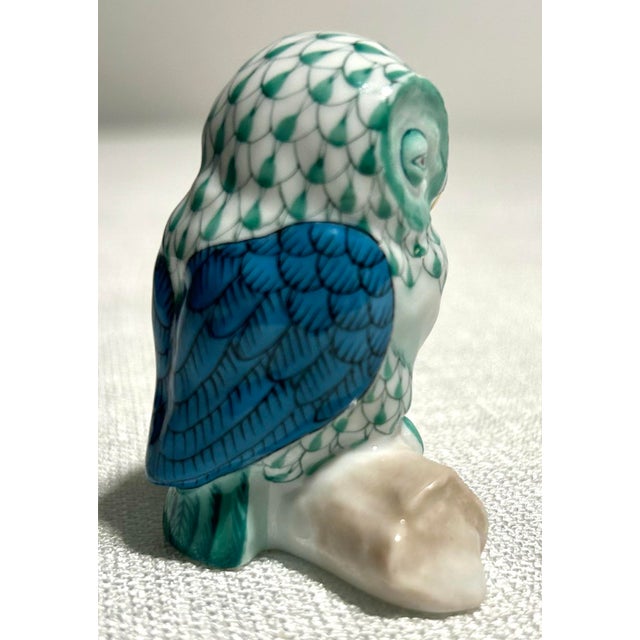 Crafted from fine Hungarian porcelain by Herend, this piece features the iconic hand-painted fishnet pattern and elegant...