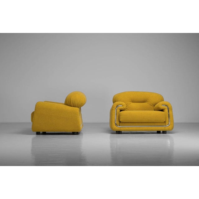Lounge Chairs in Yellow Bouclé from Salotti B&T, Italy, 1970s, Set of 2 For Sale - Image 4 of 17
