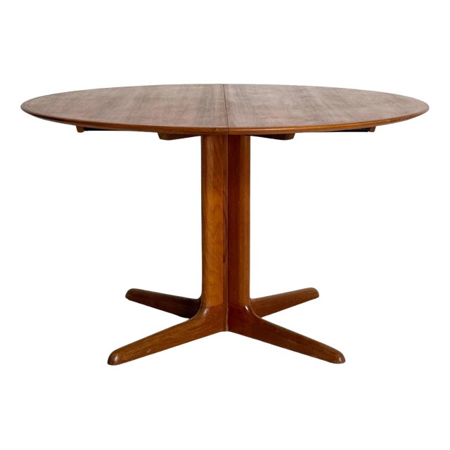 Round Extendable Teak Table from Skovby, 1960s For Sale