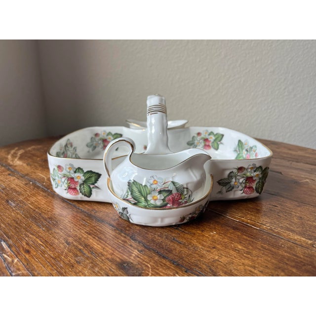 Late 20th Century Vintage Hammersley Sugar and Creamer Basket Tray Set Strawberry Ripe Pattern- 3 Pieces For Sale - Image 5 of 10