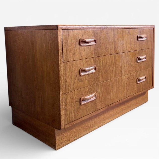 Vintage Fresco Chest of 3 Drawers in Teak from G-Plan, 1960s For Sale - Image 6 of 6