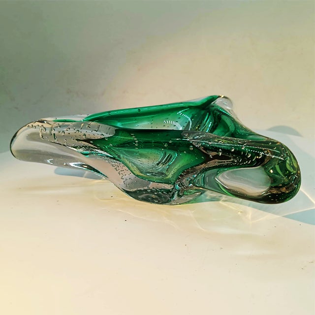 Large Italian Triangular Ashtray in Murano Glass with Air Bubble, 1960s For Sale - Image 7 of 12