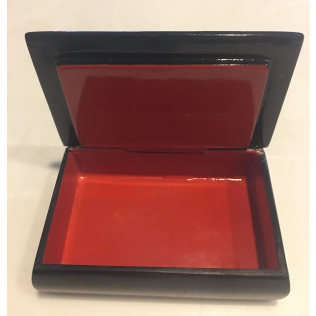 Paper 1980s Hand Painted Russian Paper Mache Lacquer Boxes - Set of 2 For Sale - Image 7 of 10