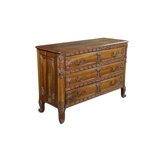 This magnificent vintage Italian-made French Louis XV / Provincial style commode chest of drawers showcases an exceptional...