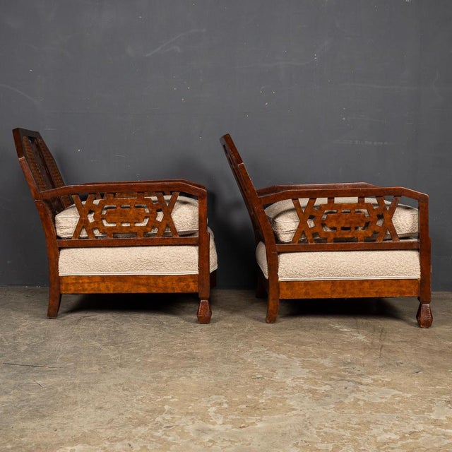 Victorian Sofa and Amchairs in Bergere and Dappled Walnut, 1890s, Set of 3 For Sale - Image 9 of 18