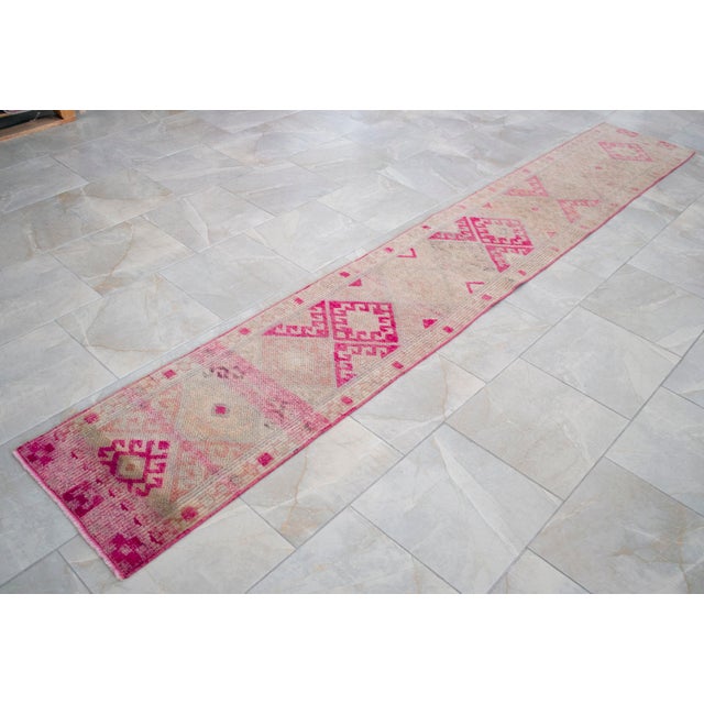 1970s Runner Rug Kurdish Turkish Hand-Knotted Narrow Hallway Decor Magenta 2x11 Ft Approx For Sale - Image 13 of 16