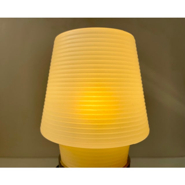 Metal Vintage Rocket Table Lamp in Chrome and Plastic by Rotaflex, 1970s For Sale - Image 7 of 9