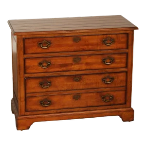 Century Furniture Georgian Style Bachelor's Chest