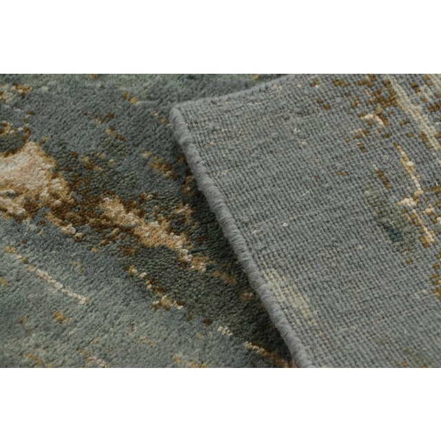 Gray Rug & Kilim’s Abstract Runner Rug in Gray, Gold and Blue Patterns For Sale - Image 8 of 8