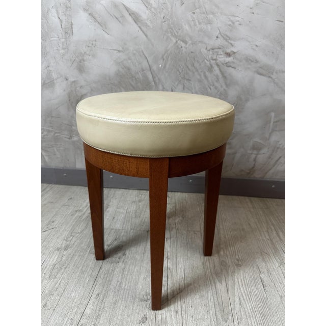 Vintage Workshop Stool in Beech and Leather, 1980s For Sale - Image 9 of 9