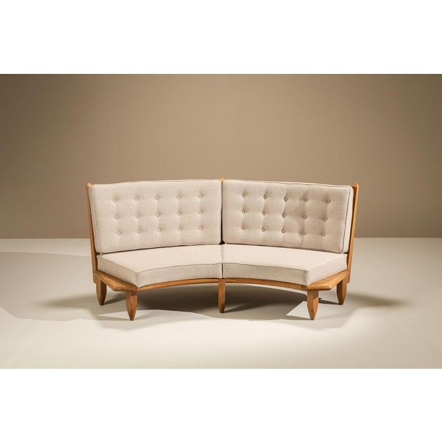 A refined example of French post-war design, this modular oak sofa by Guillerme et Chambron captures the designers'...