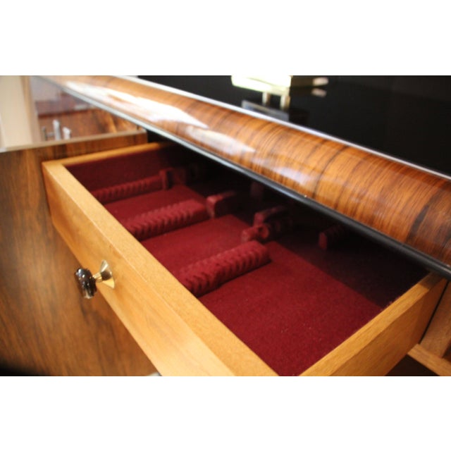 Bauhaus Sideboard with Gorgeous Round Walnut Veneer, Germany circa 1930 For Sale - Image 18 of 18