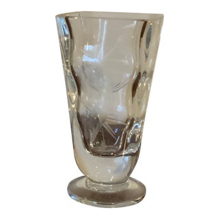 Mid-Century Modern Etched Marlin Crystal Vase With Provenance For Sale
