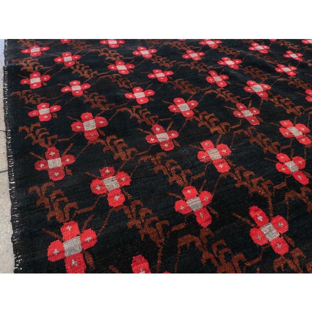 Rustic Galerie Shabab Collection Mid-20th Century Turkish Anatolian Carpet For Sale - Image 3 of 8