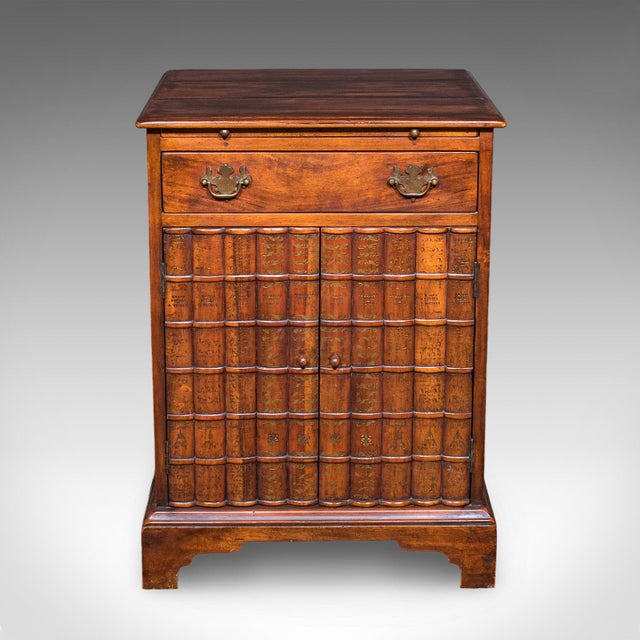 Traditional Vintage Bachelor's Writing Cabinet, English, Library Cupboard, Regency Revival For Sale - Image 3 of 12