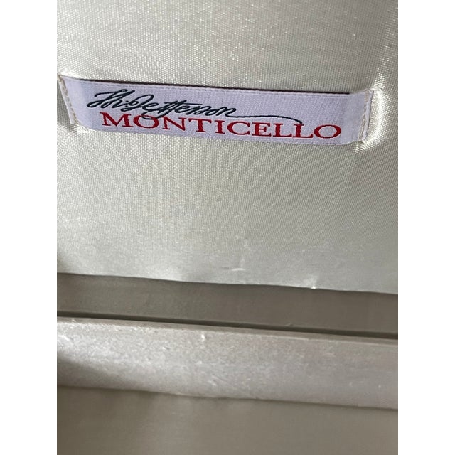 Shabby Chic 1960s Iris With Bird Embroidered Monticello Box For Sale - Image 3 of 3