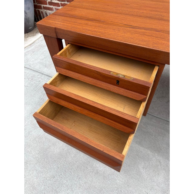 Feldballes Møbelfabrik Kai Kristiansen Executive Teak Desk Model 70 For Sale - Image 4 of 12