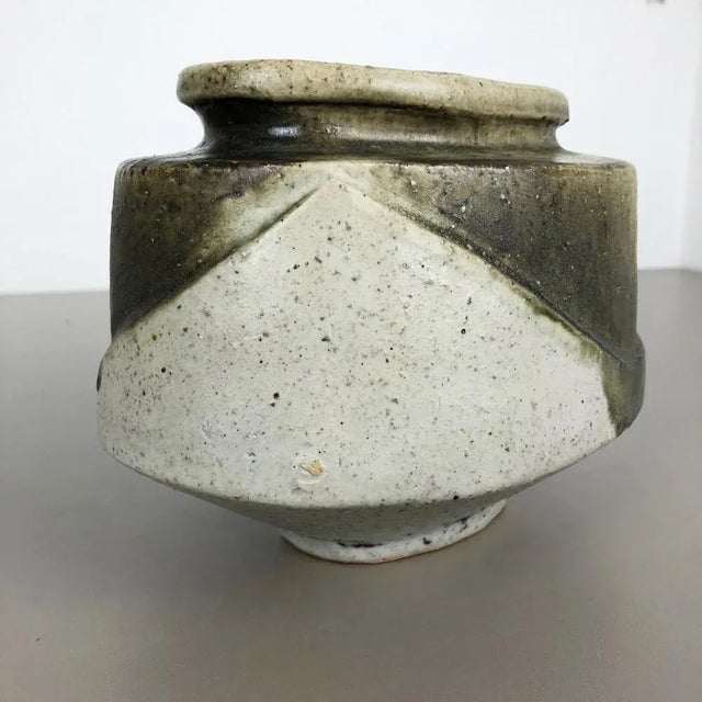 1970s Ceramic Studio Pottery Object Vase from Bruno and Ingeborg Asshoff, Germany, 1960s For Sale - Image 5 of 18