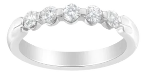 14K White Gold 1/2 cttw Diamond 5-Stone Band Ring (H-I Clarity, SI2-I1 Color) - Size 7