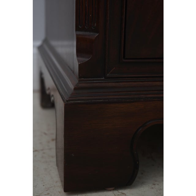 Brown Drexel Heritage Heirlooms Mahogany Double Dresser For Sale - Image 8 of 18