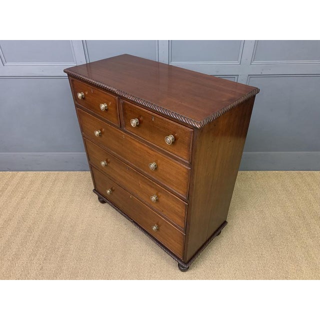 George IV Mahogany Chest of Drawers, 1820s For Sale - Image 10 of 14