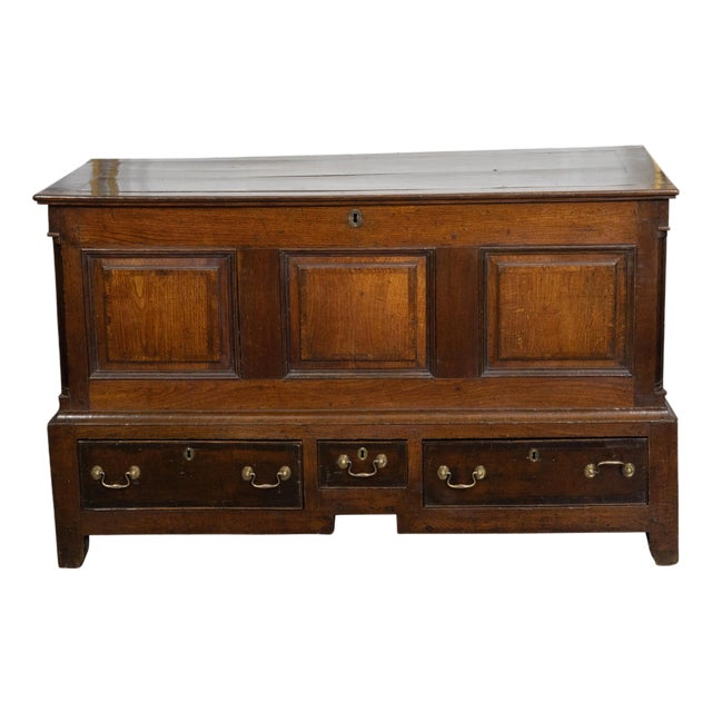English Georgian Period 1800s Oak Mule Chest with Lift Top and Three Drawers For Sale