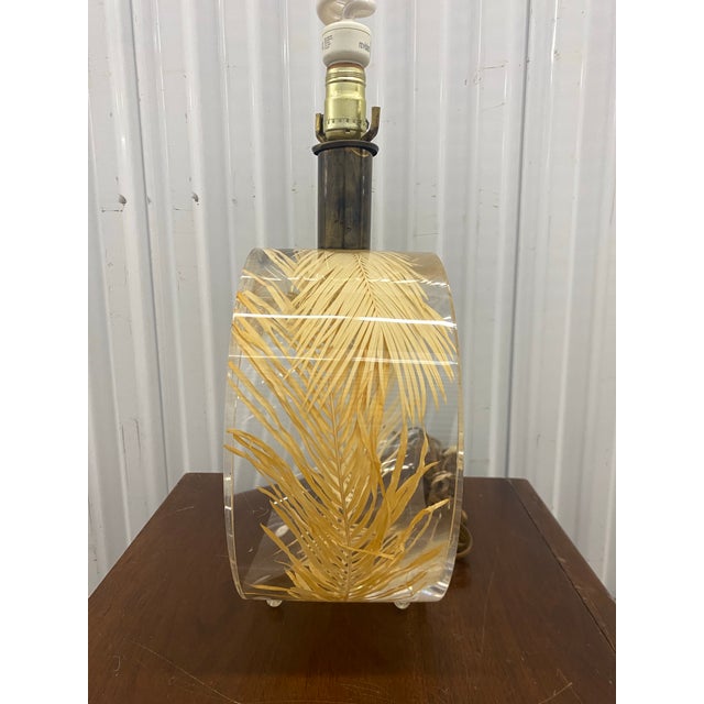 1970s Vintage Lucite Table Lamp . For Sale - Image 5 of 12