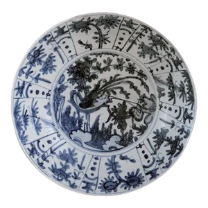 Large Chinese Export Ming Swatow Ware Porcelain Blue and White Bowl