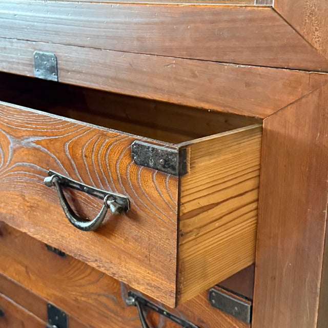Early 20th Century Bamboo and Hinoki Wood Japanese Cabinet (Tansu) For Sale - Image 9 of 14