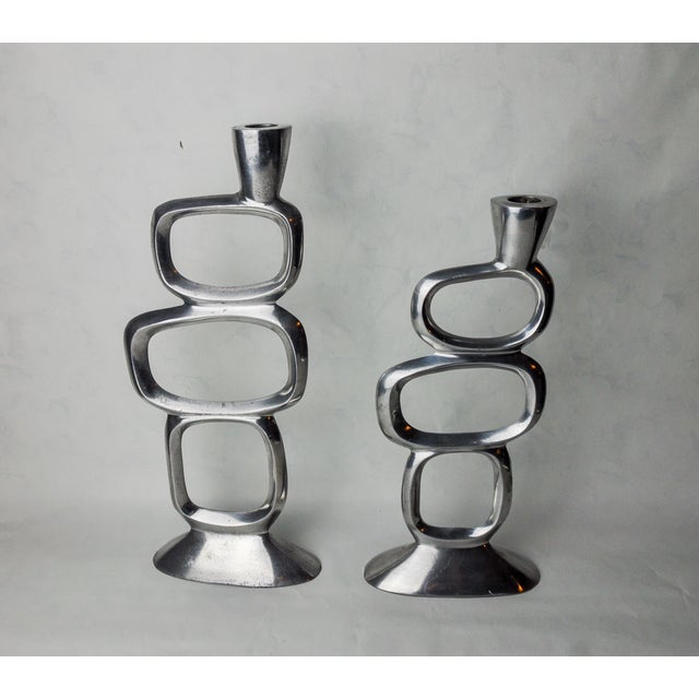 Circle Candlesticks attributed to Matthew Hilton, England, 1980s, Set of 2 For Sale - Image 9 of 9