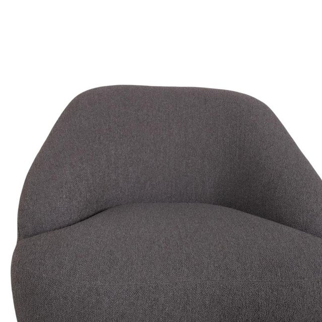 LC1 Lounge Chair in Grey Fabric from Tradition Margas For Sale - Image 4 of 13
