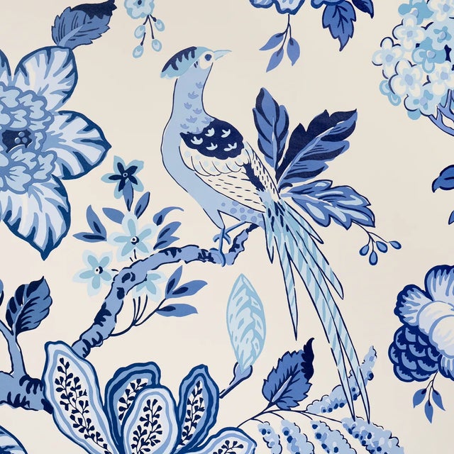 Schumacher SAMPLE - Schumacher x Timothy Corrigan Huntington Gardens Wallpaper In Ivory For Sale - Image 4 of 5