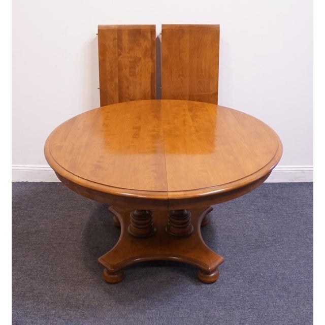 Ethan Allen Heirloom Nutmeg Maple Colonial Early American 79" Double Pedestal Dining Table 10-6094 For Sale - Image 9 of 13