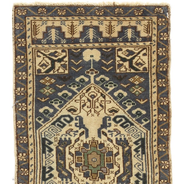 Traditional 1950s Vintage Turkish Yastik Area Rug, 1'8 X 3'5 For Sale - Image 3 of 5