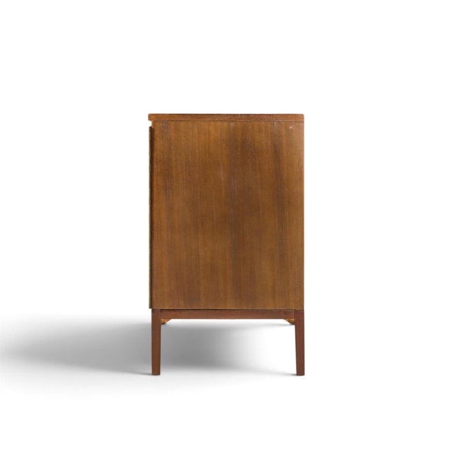 Mid 20th Century Paul McCobb for Calvin Mid Century Mahogany Credenza For Sale - Image 5 of 9