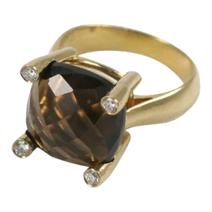 18kt Yellow Gold faceted Cushion Ring with Smoky Topaz and Diamonds