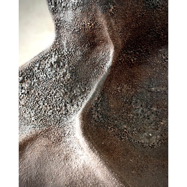 Telluric Bulb Sculptural Organic Vase in Handmade Ceramic by Pellizco Cerámica For Sale - Image 6 of 7