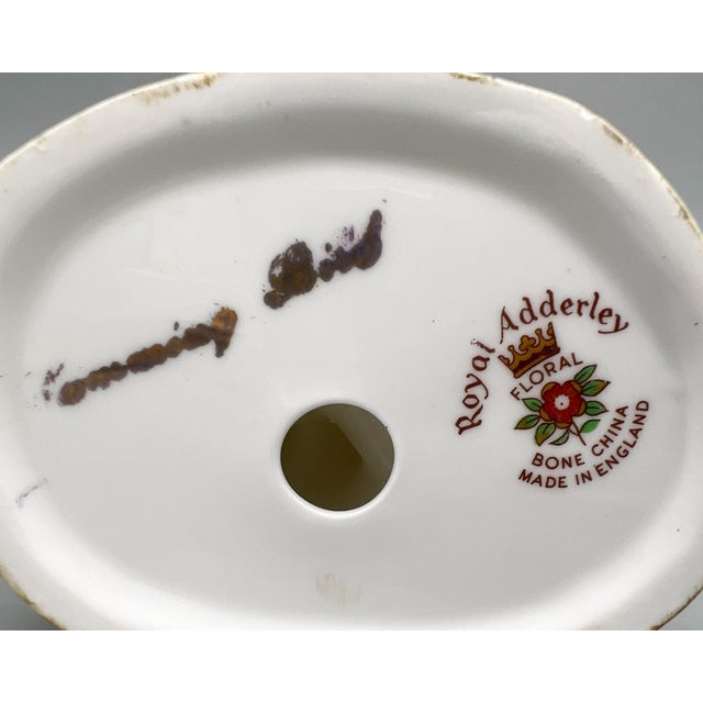 Green Vintage English Royal Adderley Bone China Hummingbird Figurine – Floral Branch – Made in England - Cottagecore/ Traditional / Grandmillenial For Sale - Image 8 of 11