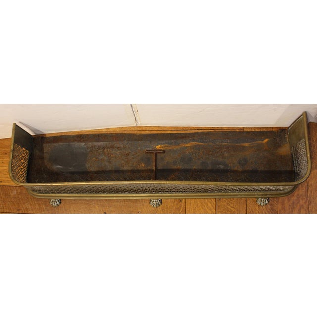 C. 1830 English Brass Fire Fender With Gothic Cutwork and Paw Feet For Sale In Raleigh - Image 6 of 6