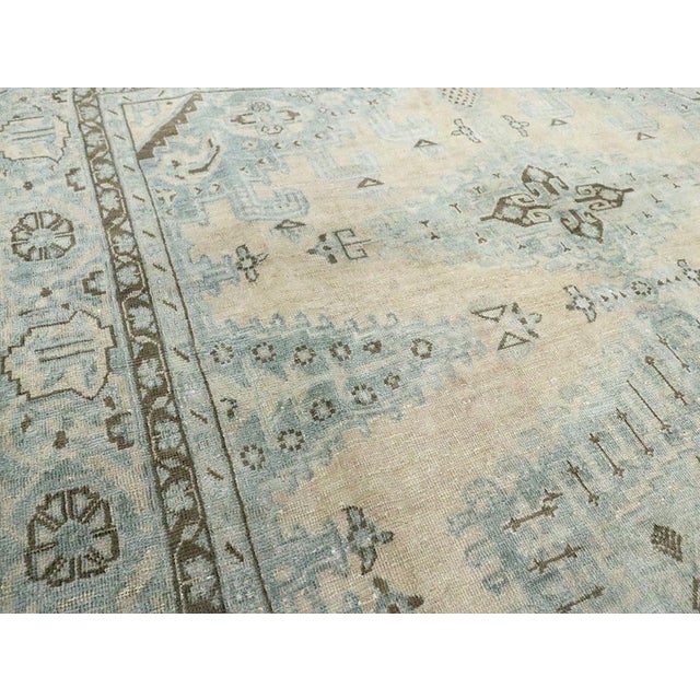 Galerie Shabab Collection Mid-20th Century Persian Veece Small Room Size Carpet For Sale In New York - Image 6 of 10