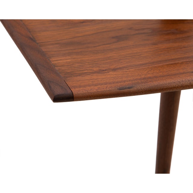 Laurel Lamp Manufacturing Company Mid Century Teak Table Shelf Floor Lamp Unmarked For Sale - Image 11 of 15