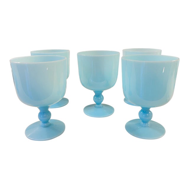1930s Pretty set of 5 Morgantown Americana turquois blue opaline goblets // demi crystal // water / wine glasses // blue glasses For Sale