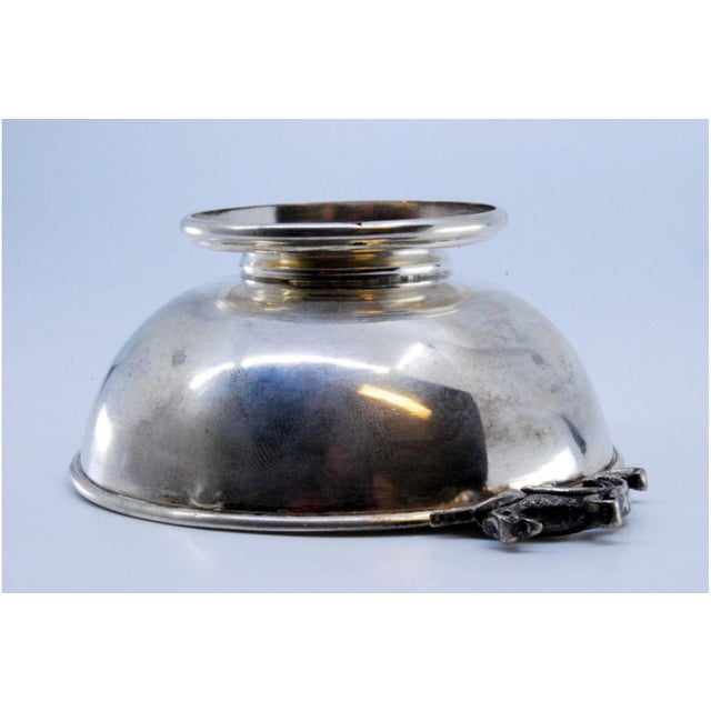 Silver Candy Box with Engravings, in Good conditions. Designed 1920 to 1949