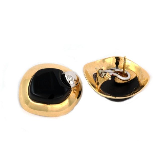 Mid 20th Century Pair of Talento Diamond Onyx 18k Two Tone Gold Fancy Post Clip Earrings For Sale - Image 4 of 6
