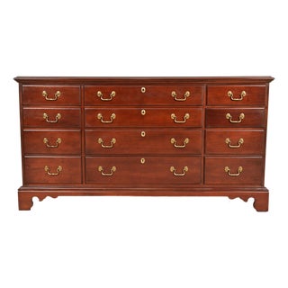 Henkel Harris Style Georgian Solid Mahogany Twelve-Drawer Dresser For Sale