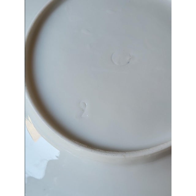 Paris Porcelain Dessert Plates, 19th Century, Set of 6 For Sale - Image 9 of 18