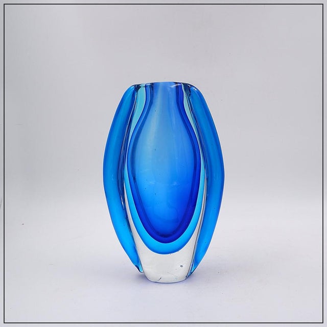 Oval Glass Vase from Murano Glass Sommerso For Sale - Image 11 of 13